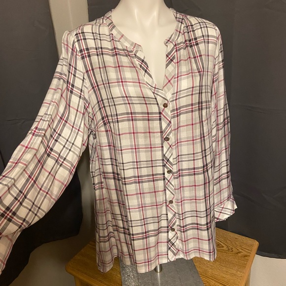 Workshop Republic Clothing Tops - Workshop Republic 1X plaid top